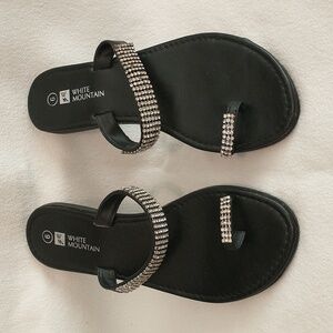 White Mountain Rhinestone Flat Sandals Size 6